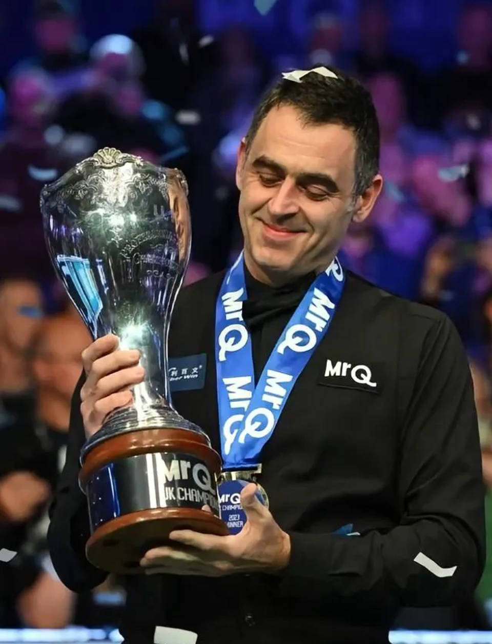 头球攻门 头球攻门