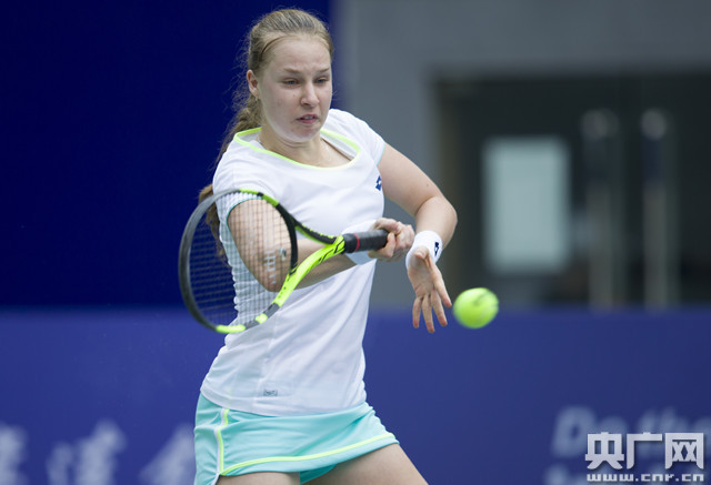 在全场比赛 在全场比赛