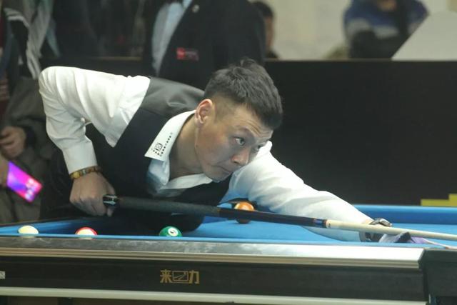 在激烈的 在激烈的