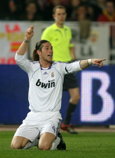 合围前先雷 合围前先雷